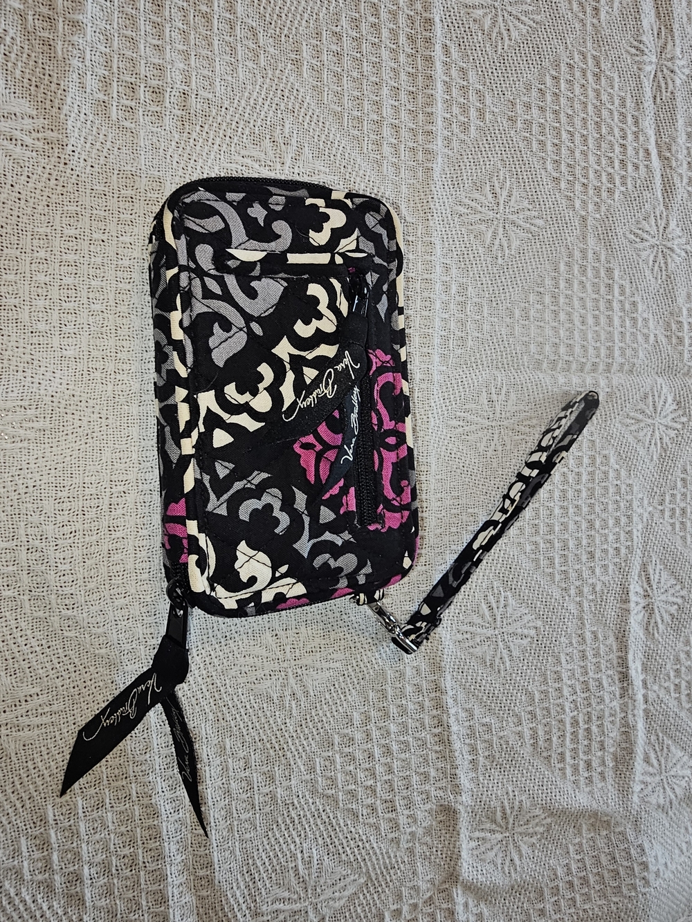 Vera Bradley Black, White & Pink Quilted Wristlet